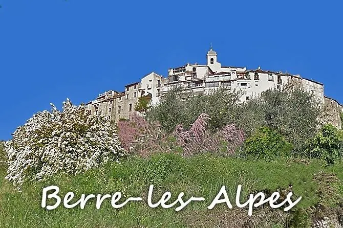 Villa Californienne Au Calme Berre-les-Alpes 0*,